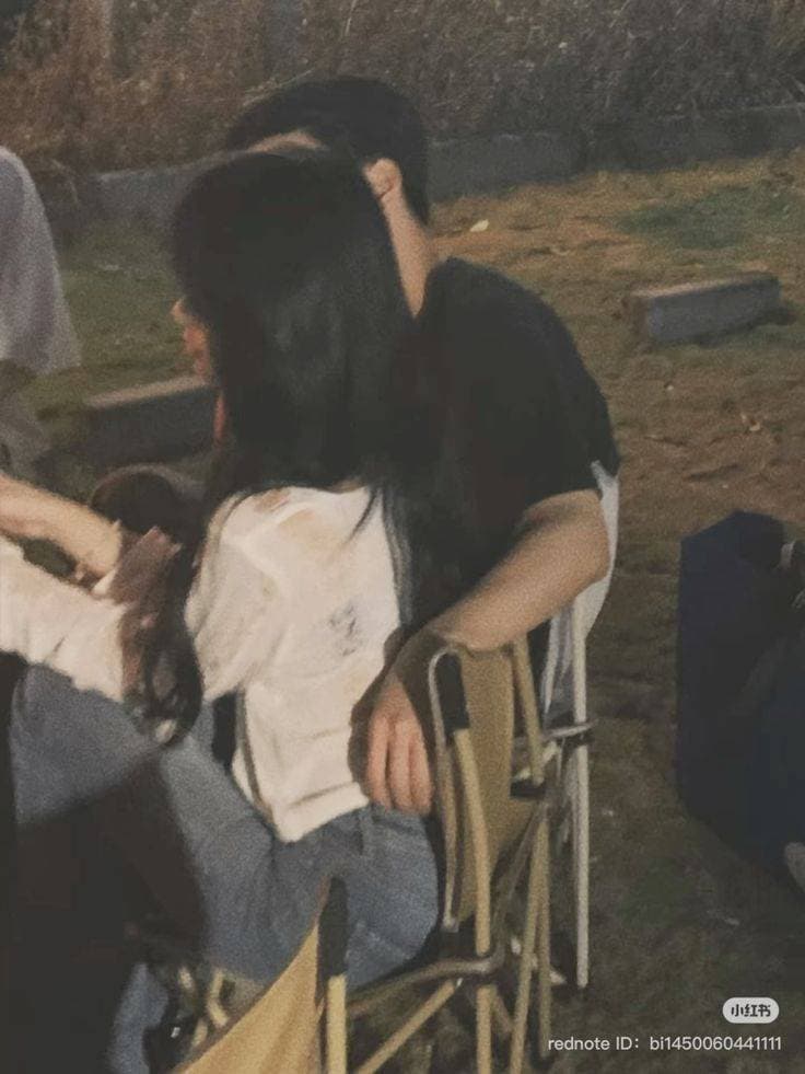 Truyện Đại ca học đường và nam thần nghèo khó